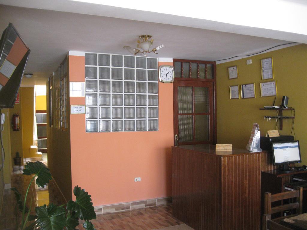 Posada Gino Pisco Luaran gambar